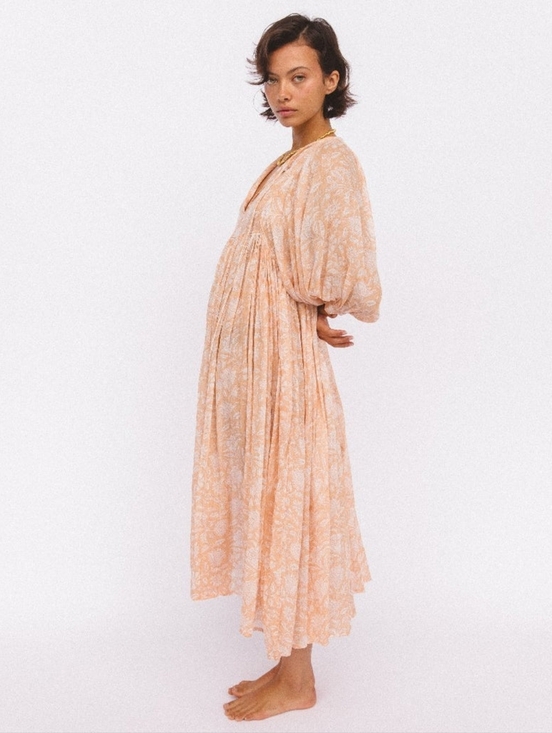 DAUGHTERS OF INDIA Kyra Midi Dress Apricot Blush Small NWT - Picture 5 of 10
